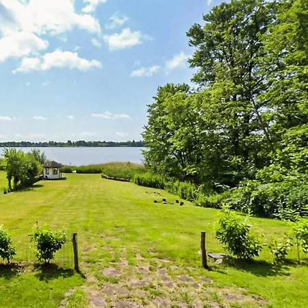 Сasa de vacaciones Gorgeous In Skarup Fyn With House Sea View *